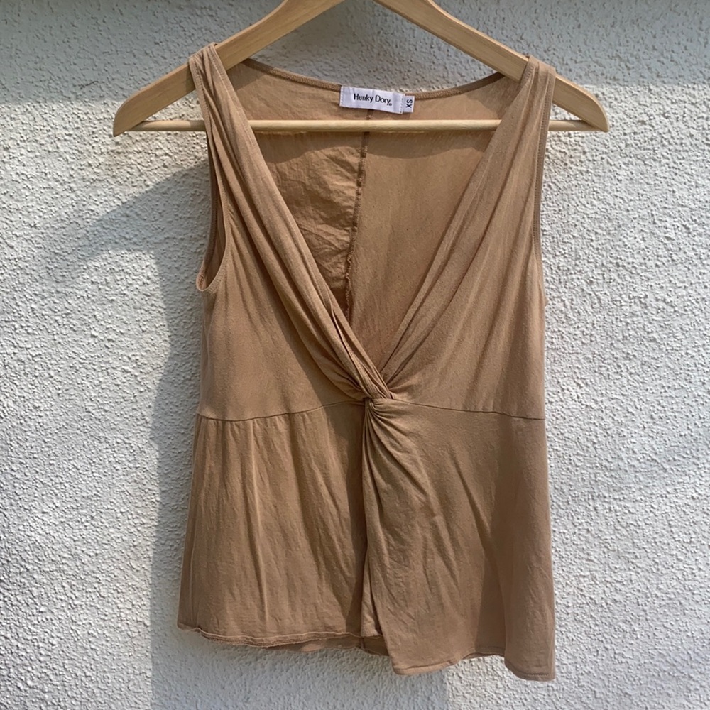 TWIST FRONT TOP IN TAN, XS